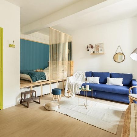 Charmant Studio Tres Bien Situe Aux Remparts 亞維農 外观 照片