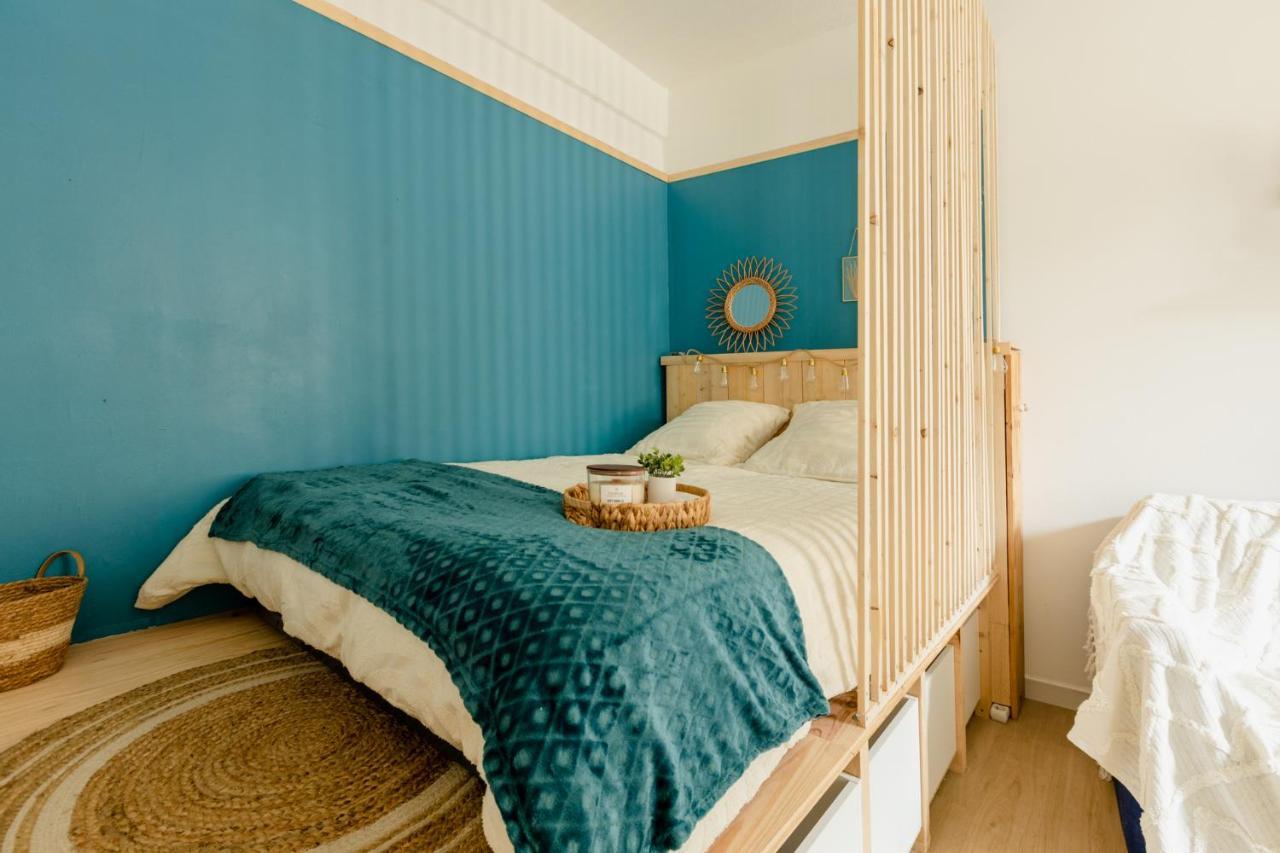 Charmant Studio Tres Bien Situe Aux Remparts 亞維農 外观 照片